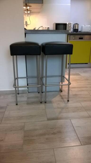 Apartment Toll Mit Privatem Eingang Free Parking Slbst Check-in Netflix 30 Zone Ruhig