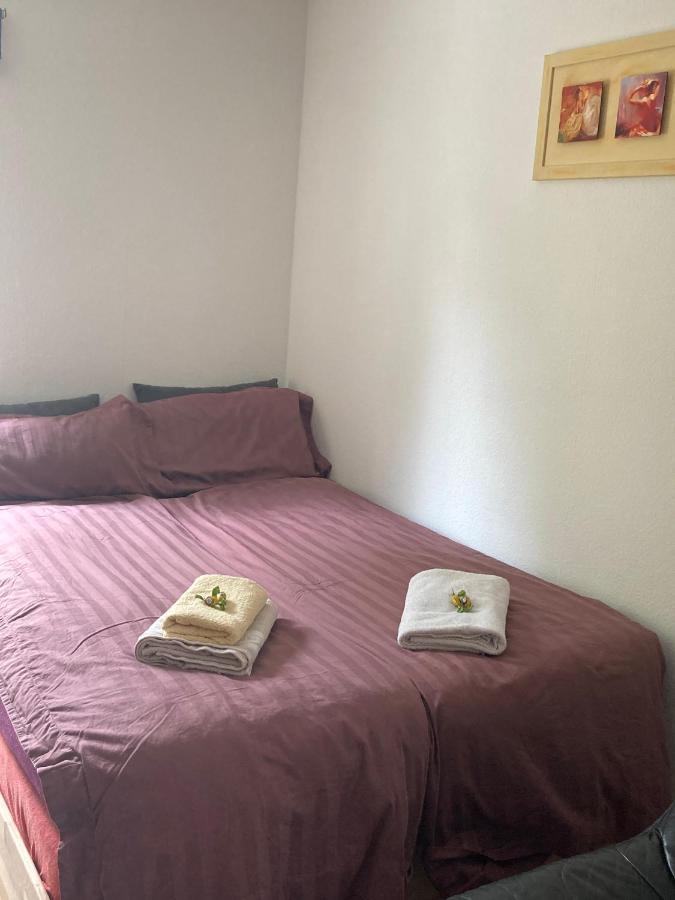 Toll Mit Privatem Eingang Free Parking Slbst Check-in Netflix 30 Zone Ruhig Apartment *