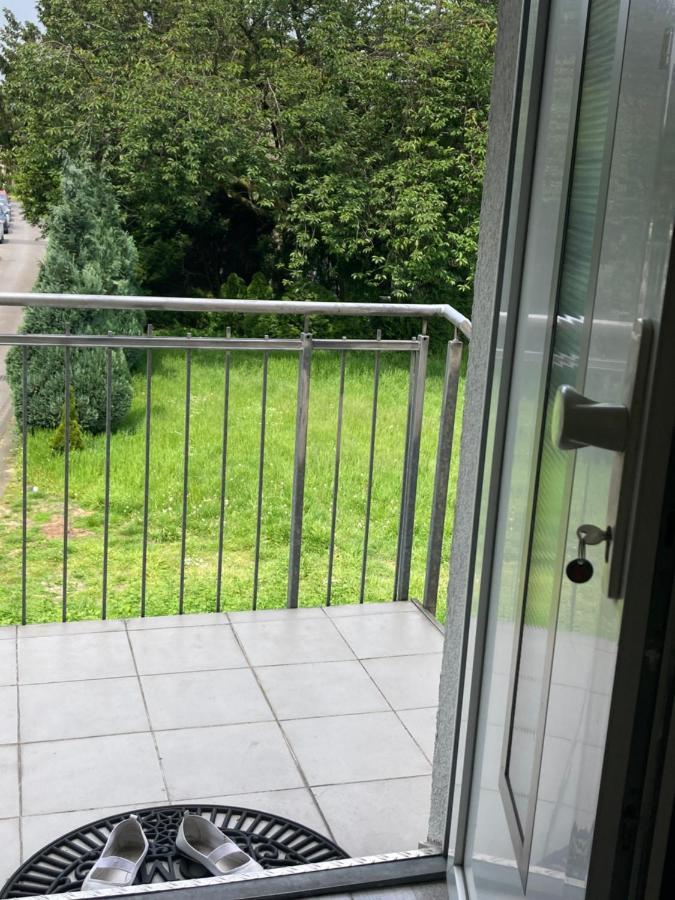 Toll Mit Privatem Eingang Free Parking Slbst Check-in Netflix 30 Zone Ruhig Apartment *